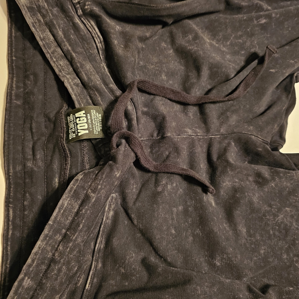 2pr PINK Victoria's Secret Women's Leggings - Gray/black - Picture 10 of 13